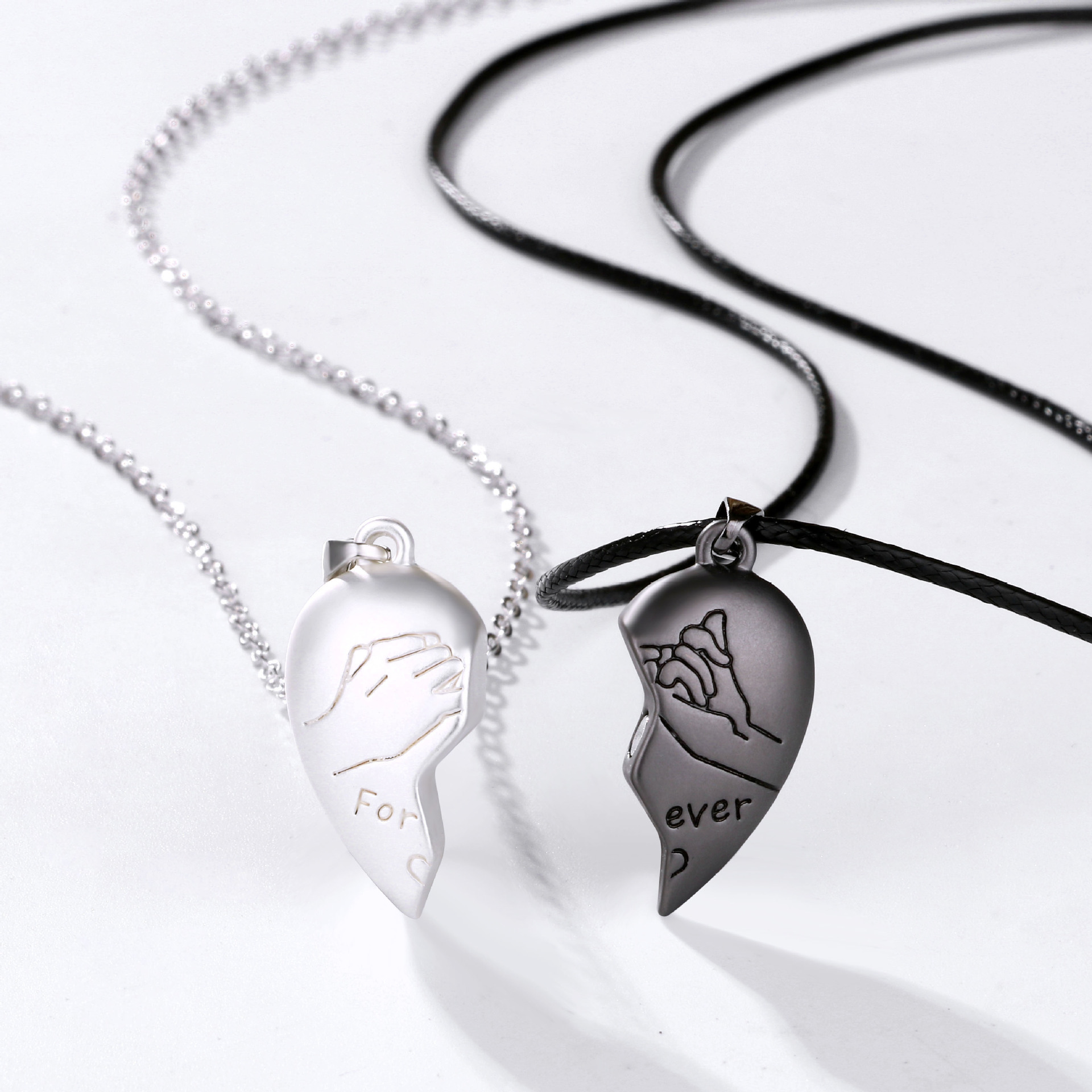 Magnet Couple Necklace Pair - image 4