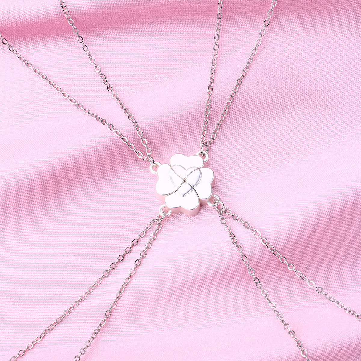Clover Magnetic Bestie Necklace - image 4