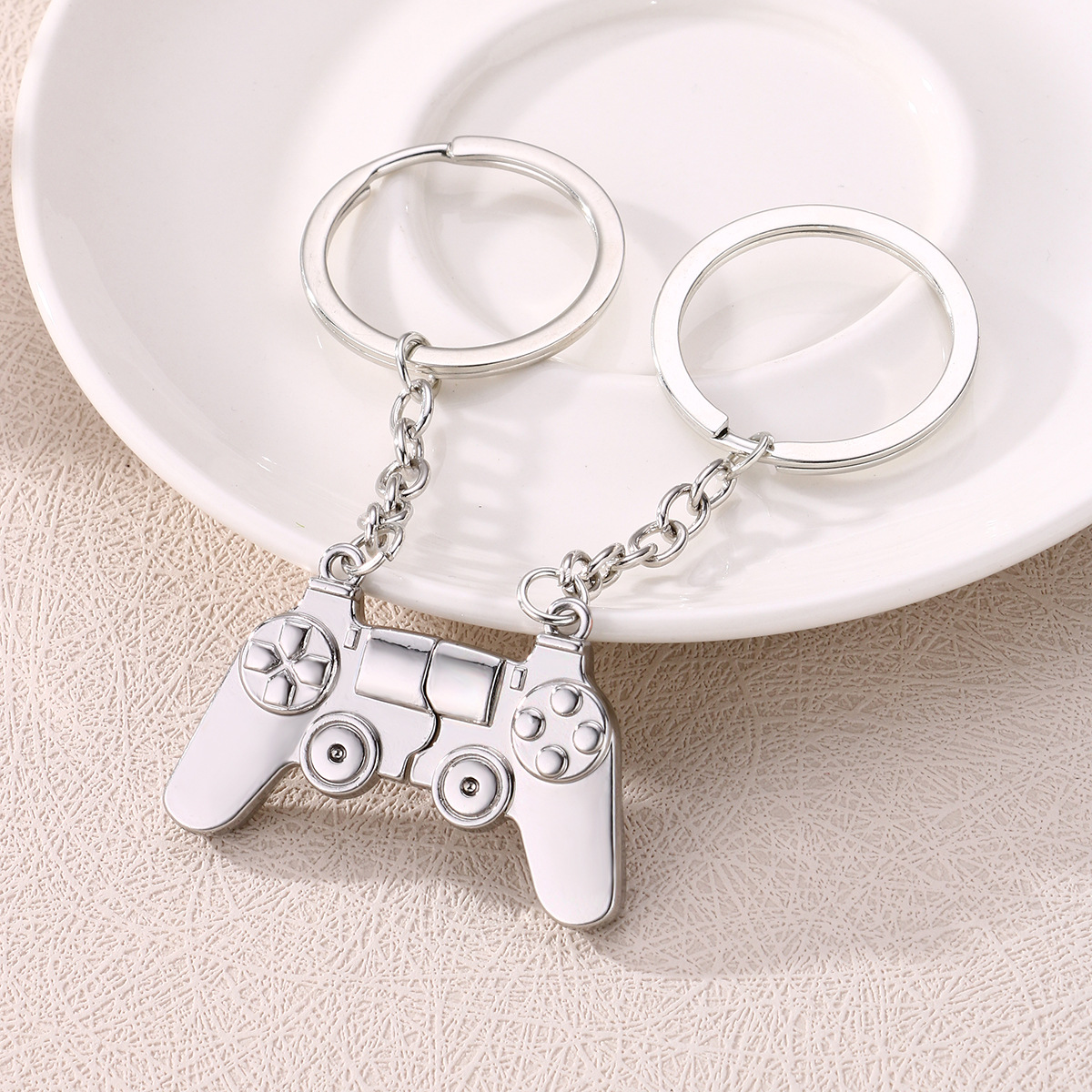 Magnetic Handle Keychain - image 7