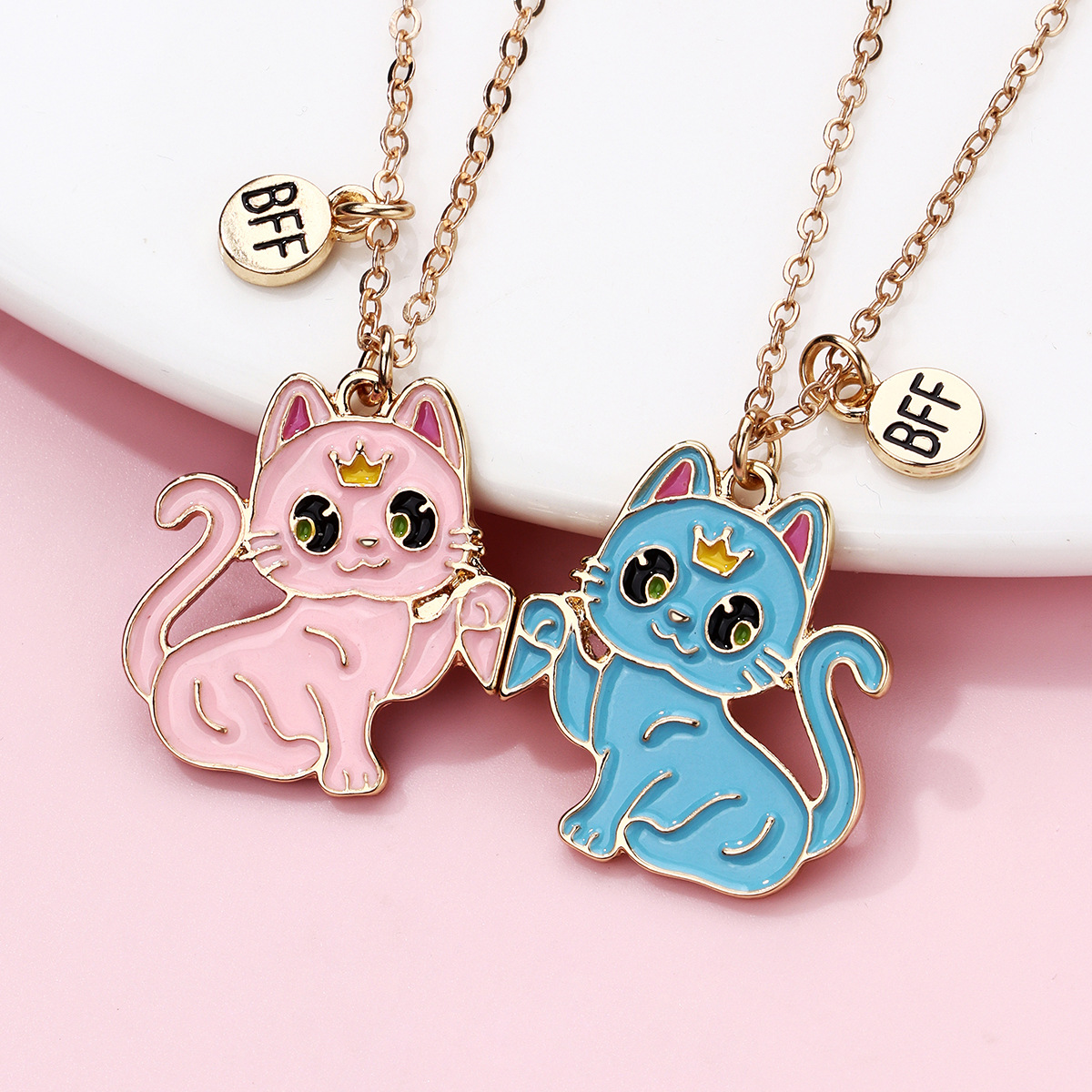 Princess Heart Magnet Necklace - image 4